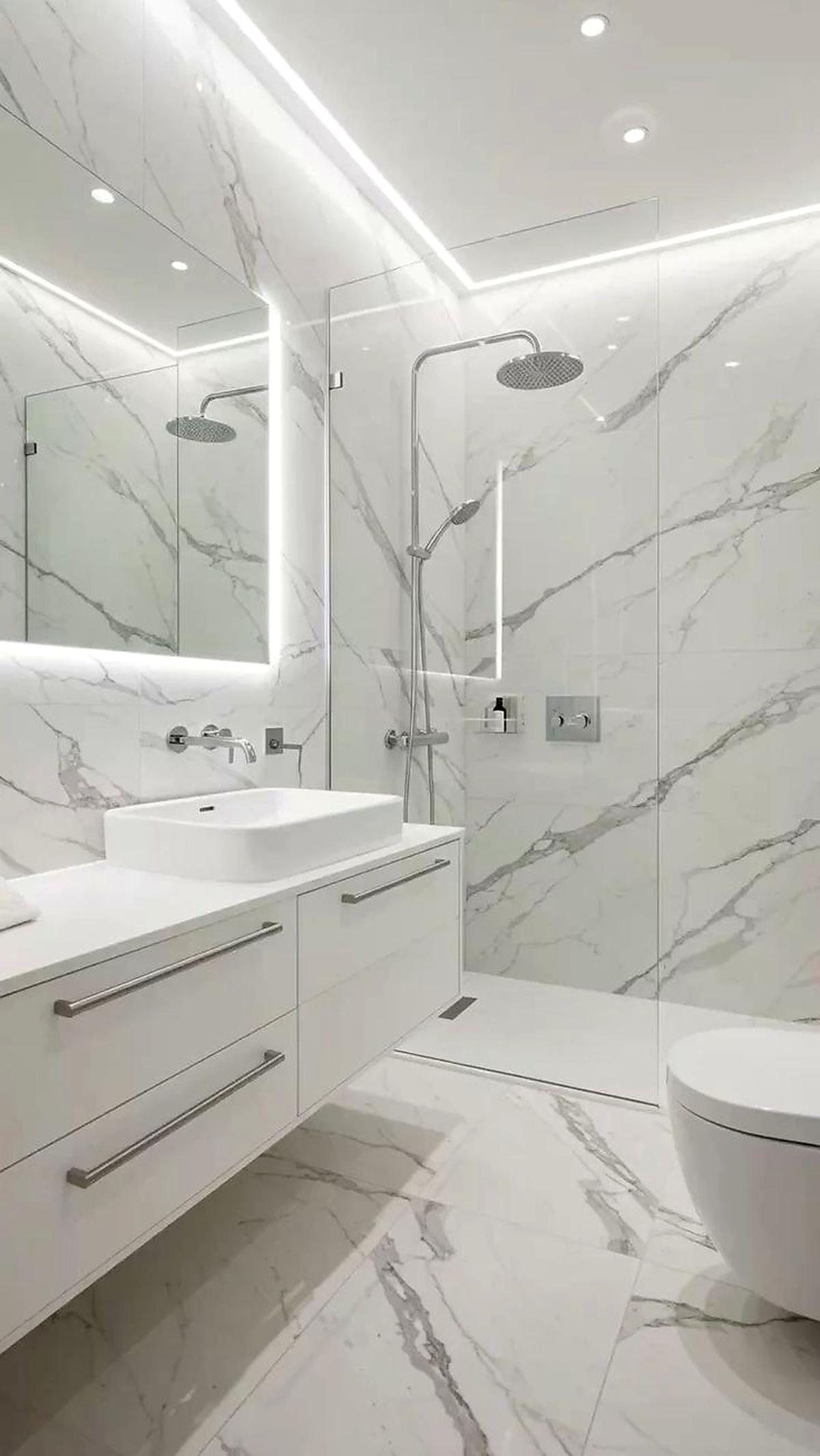 Signature Luxury Cleaning team at work